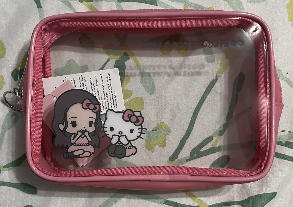 Jisoo Makeup Bag.webp